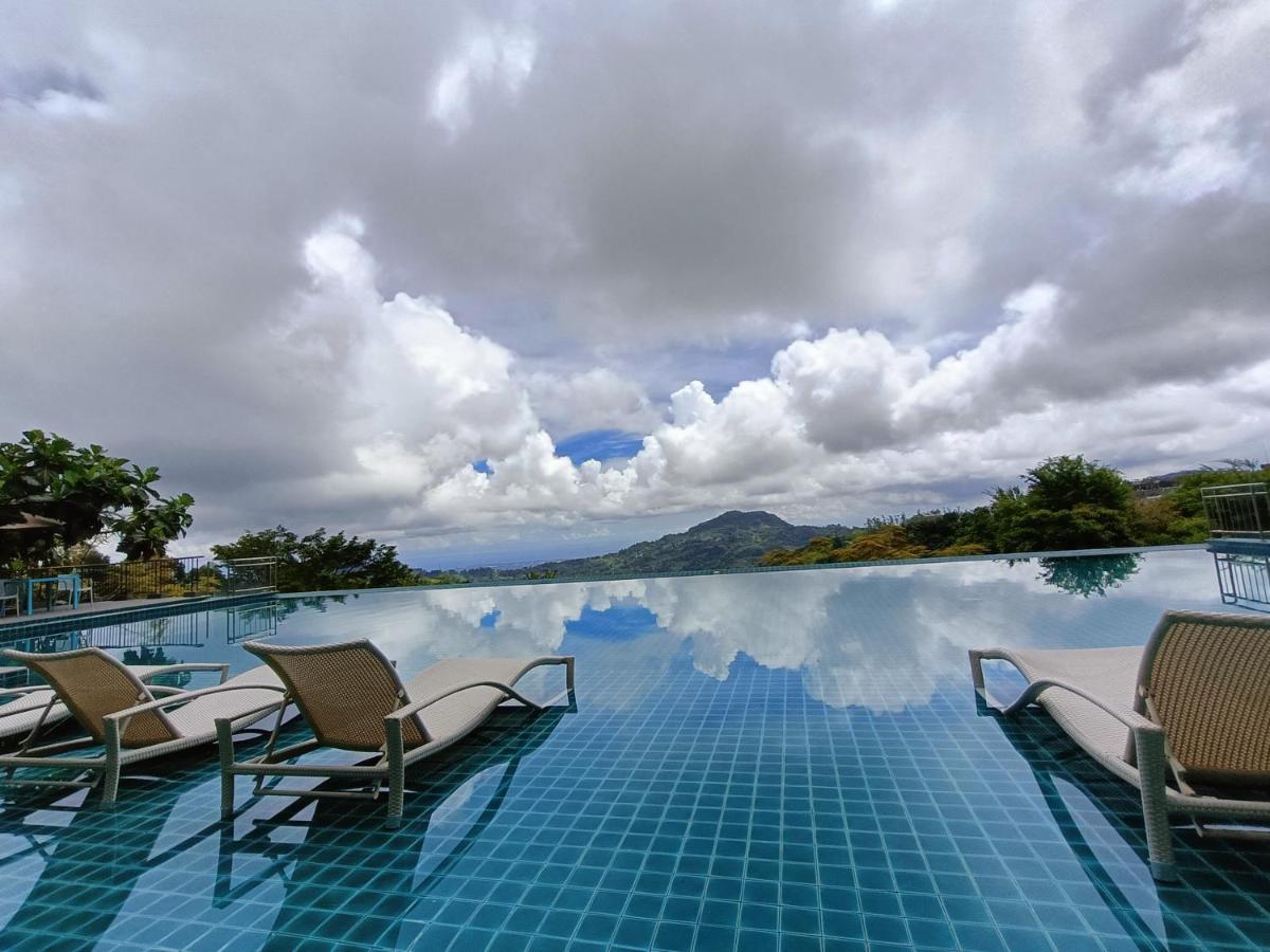 Mist Mountain Resort Powered By Cocotel Себу Экстерьер фото