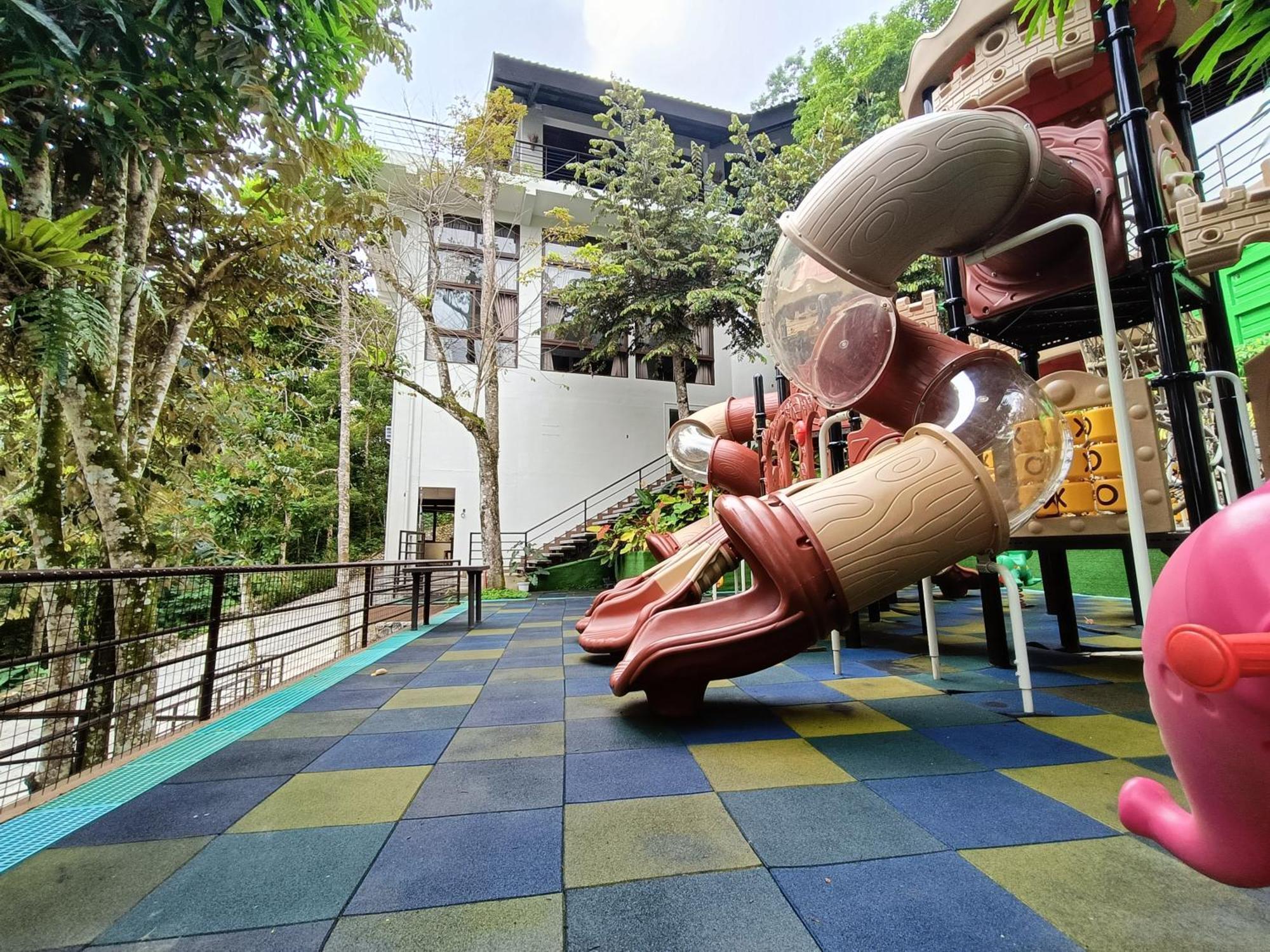 Mist Mountain Resort Powered By Cocotel Себу Экстерьер фото